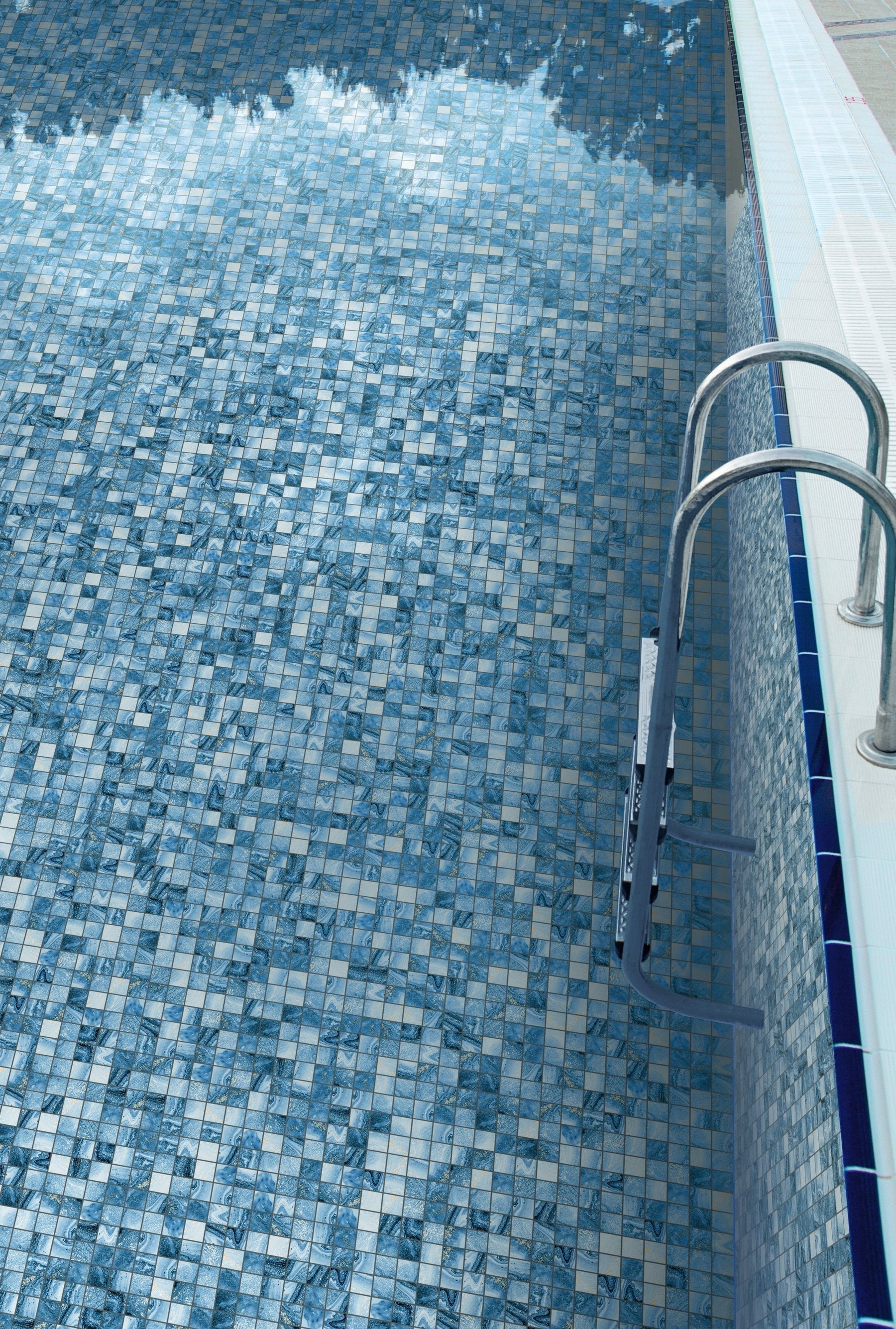 Piccolo lance une nouvelle collection de batiks pour sublimer les espaces aquatiques.